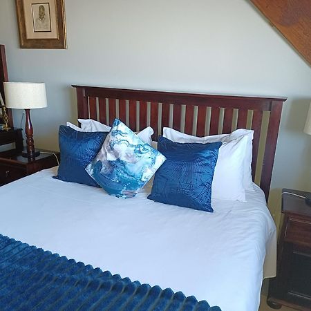 Гостевой дом Drakensberg Mountain Retreat Бергвилль Экстерьер фото