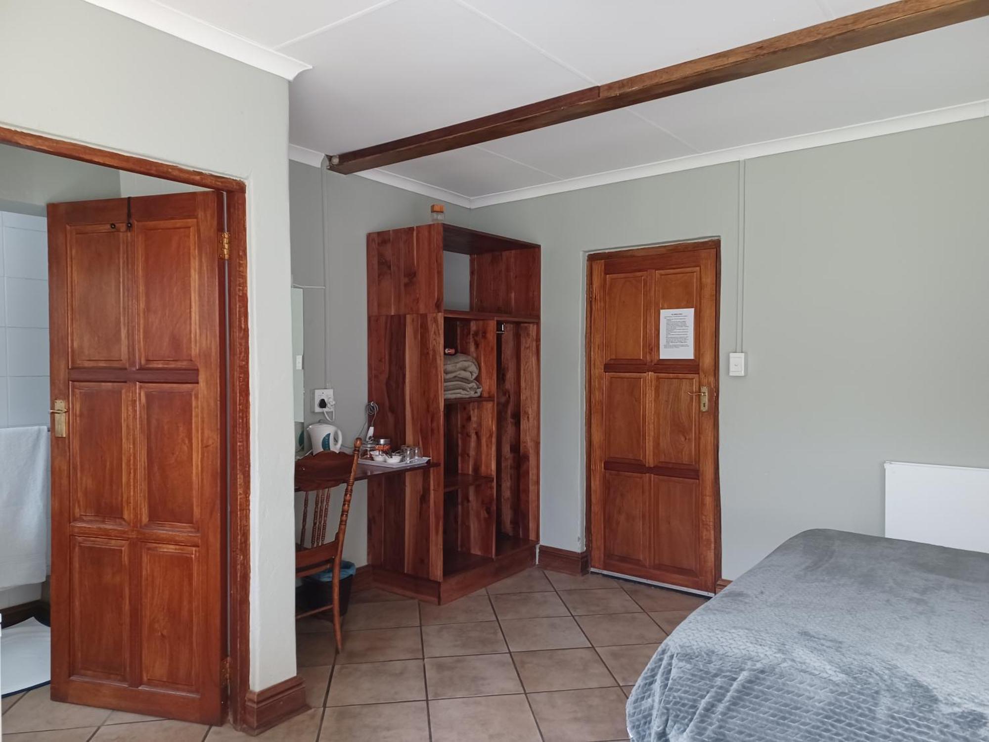Гостевой дом Drakensberg Mountain Retreat Бергвилль Экстерьер фото