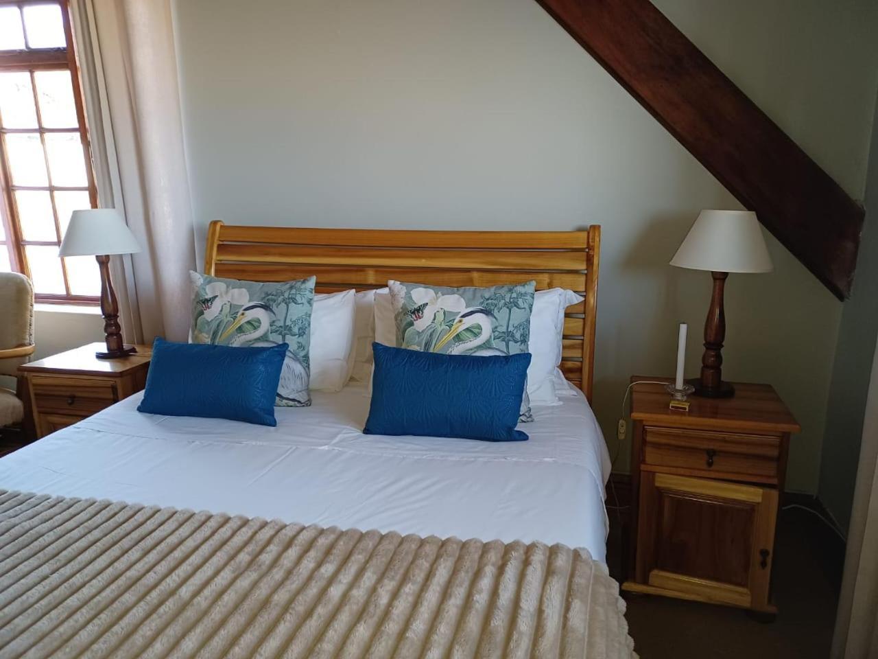 Гостевой дом Drakensberg Mountain Retreat Бергвилль Экстерьер фото